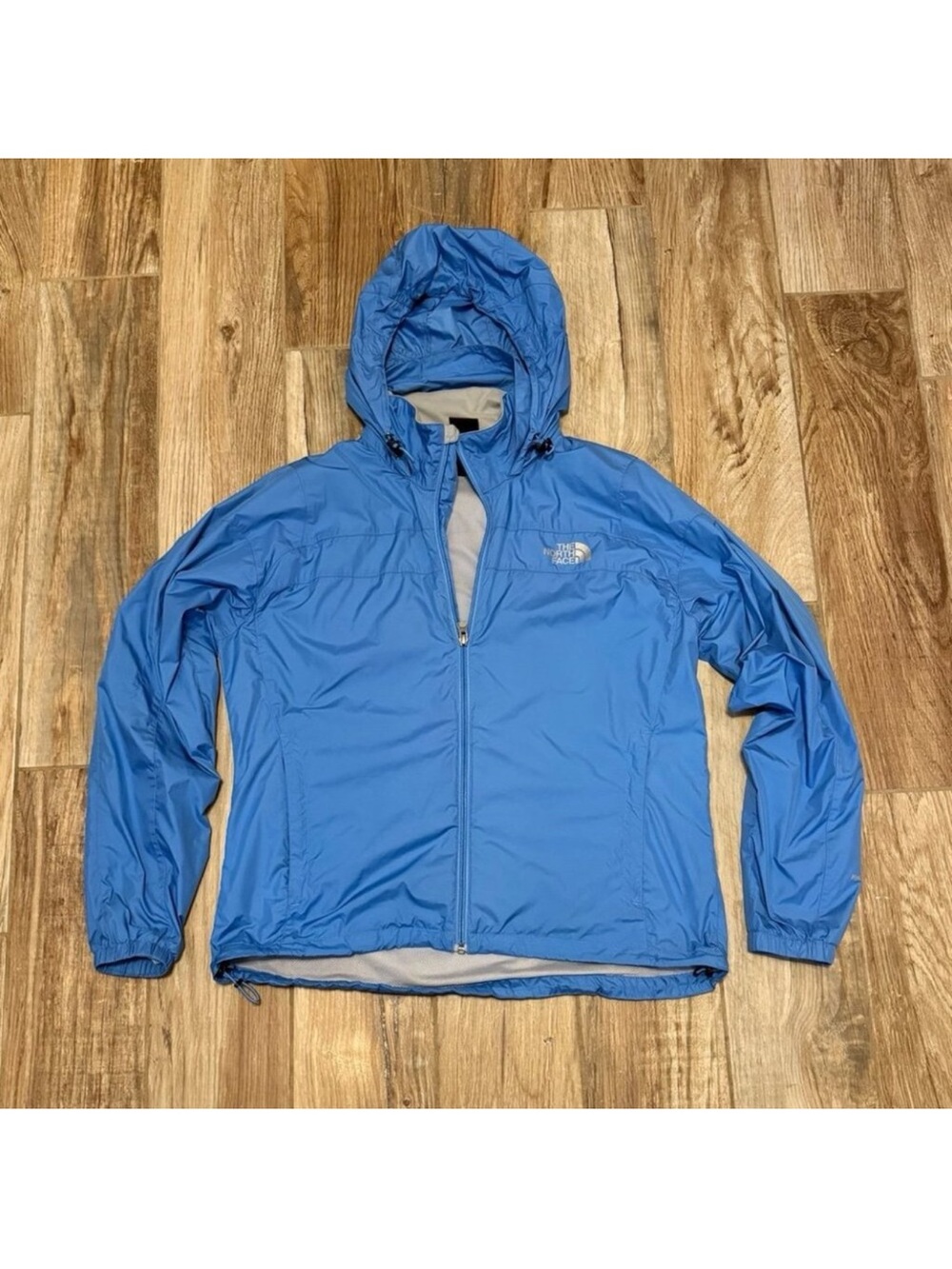 The North Face Light Weight Wind Breaker Jacket